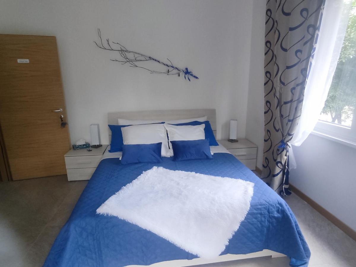 Tirano Express Luxury Apartments Exterior foto